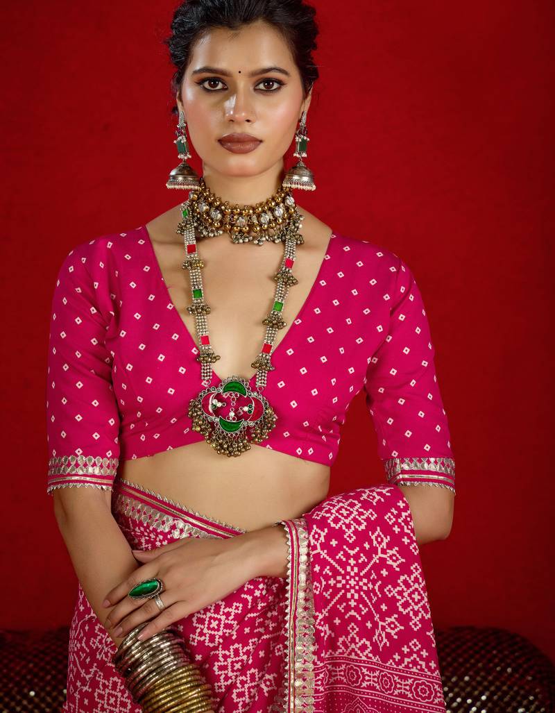 pink color velvet tussar silk blend beautiful partywear saree