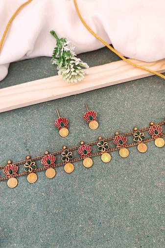 Traditional temple coin choker necklace set with earrings
