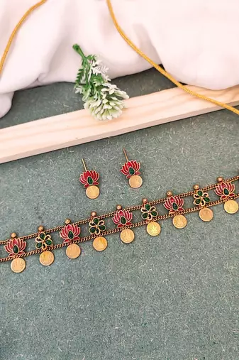 Traditional temple coin choker necklace set with earrings