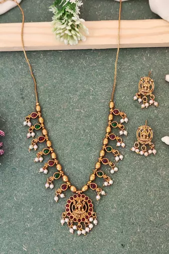Classic antique finish lakshmi necklace with matching earrings