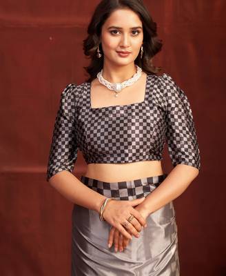 grey malai crepe art silk blend digital printed girlie fashinova saree 4