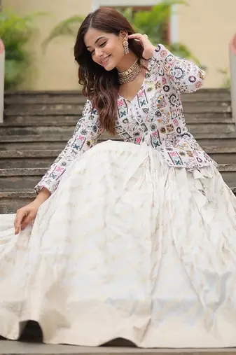 White Viscose Jacquard Lehenga Top