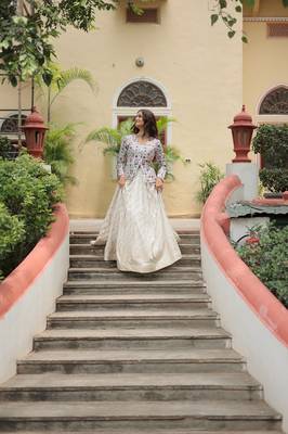 White Viscose Jacquard Lehenga Top 3