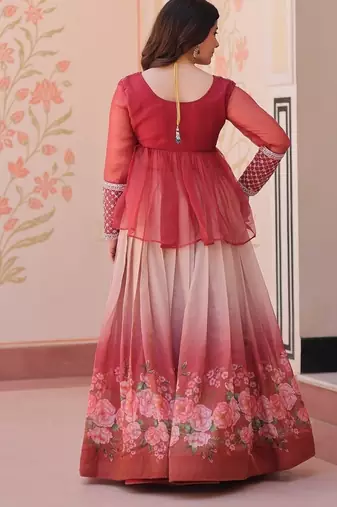 Gajri Cosmos Flower Printed Lehenga Top