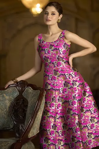 Pink jacquard woven floral fit & flare midi dress