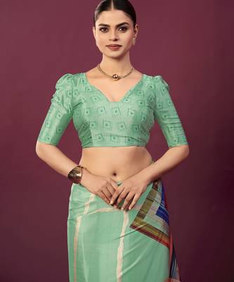 abstract printed crepe art silk saree with printed blouse 4