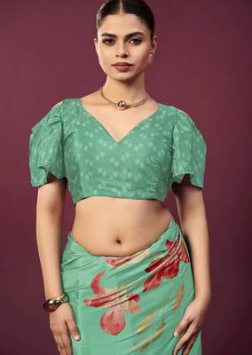 abstract printed crepe art silk saree with printed blouse 4