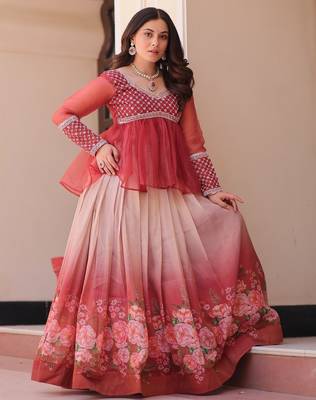Gajri Cosmos Flower Printed Lehenga Top 5