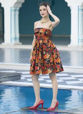 Black floral weaving zari jacquard strapless mini dress 3