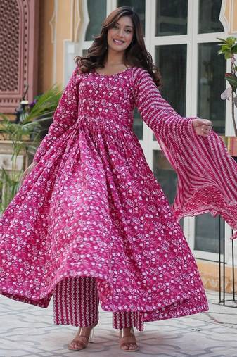 Pink Pure Cotton Kurta Set with All-Over Print – Soft, Breathable & Everyday Ethnic Wear