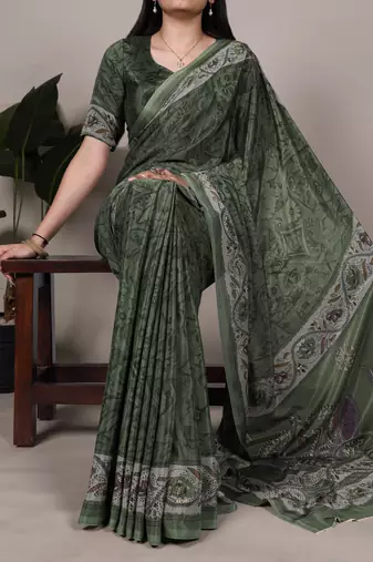 lightweight crepe saree with beautiful prints
