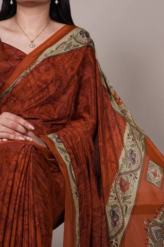 lightweight crepe saree with beautiful prints