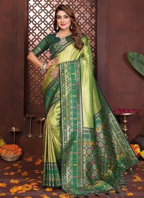 Light Green Color Zari Weaving Banarasi Tissue Silk Blend Saree 3
