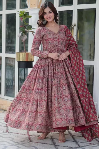 Maroon Pure Cotton Kurta Set with All-Over Print – Comfortable, Stylish & Everyday Ethnic Wear