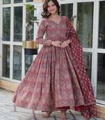 Maroon Pure Cotton Kurta Set with All-Over Print – Comfortable, Stylish & Everyday Ethnic Wear