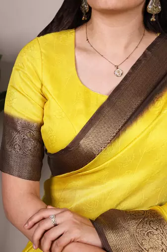 elegant marsh mello saree with soft & smooth finish