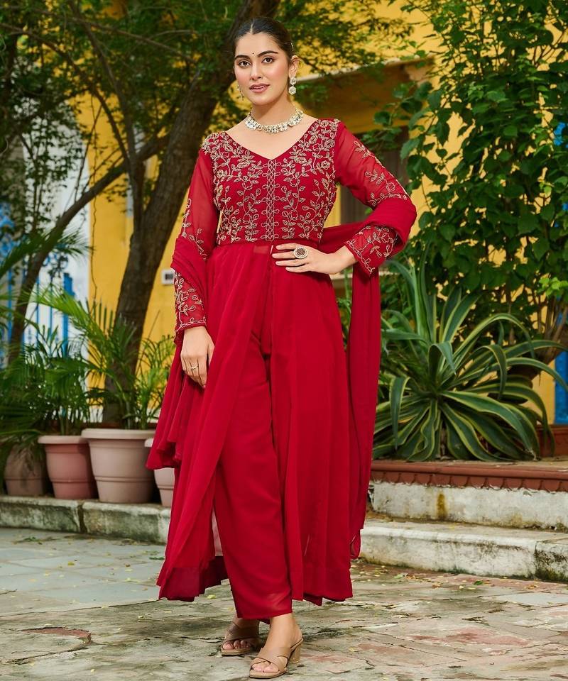 Maroon Faux Blooming Kurta Set with Beads Embroidery – Premium Festive & Elegant Wear