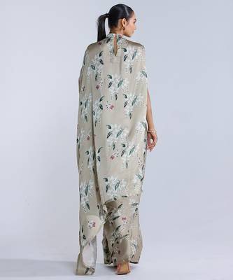 Green printed georgette saree 3
