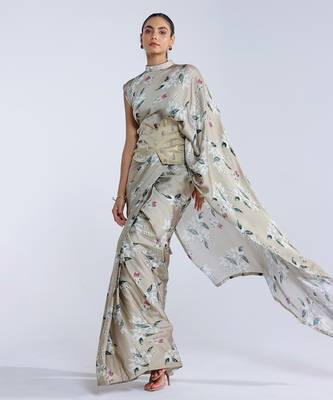 Green printed georgette saree 5