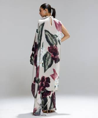 Multicolor printed georgette saree 4