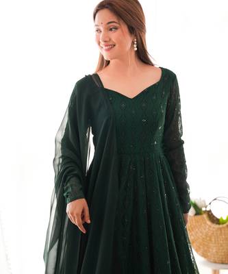 Green georgette lucknowi three piece anarkali suit 3