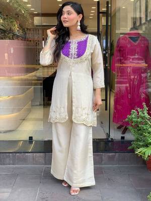 Floral embroidered white round neck kurta set with trouser 2
