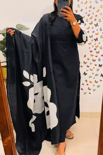 Floral embroidered black round neck kurta set with trouser and dupatta