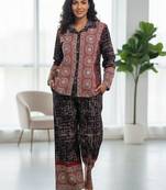 Floral printed black collar neck kurta set with trouser