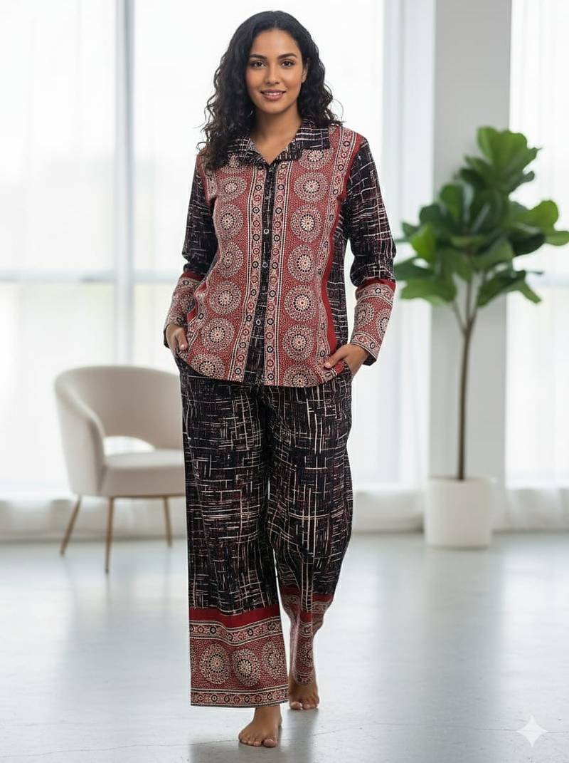 Floral printed black collar neck kurta set with trouser