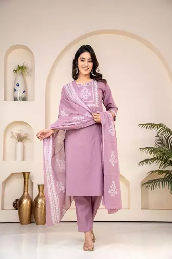 Floral embroidered mauve round neck kurta set with trouser and dupatta