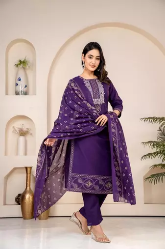 Floral embroidered blue round neck kurta set with trouser and dupatta