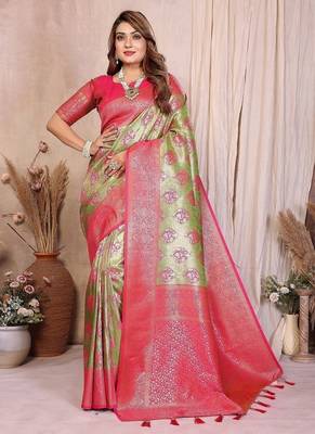 Light Green Color Zari Weaving Banarasi Tissue Silk Saree 3