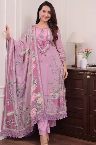 Floral embroidered pink round neck kurta set with trouser and dupatta