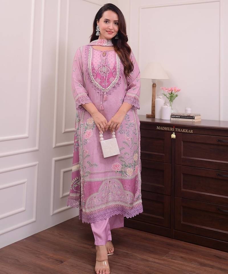 Floral embroidered pink round neck kurta set with trouser and dupatta