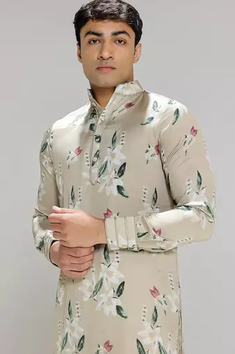 Green printed cotton silk kurta pajama