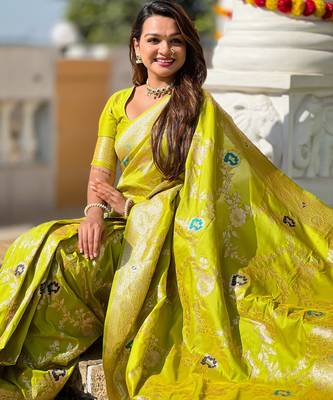 soft litchi art silk banarasi art silk jacquard saree (banarasi-1-parrot) 4