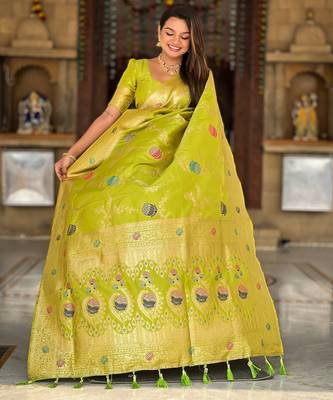 soft litchi art silk banarasi art silk jacquard saree (banarasi-2-parrot) 5