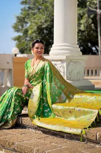 soft litchi art silk banarasi art silk jacquard saree (banarasi-4-parrot)