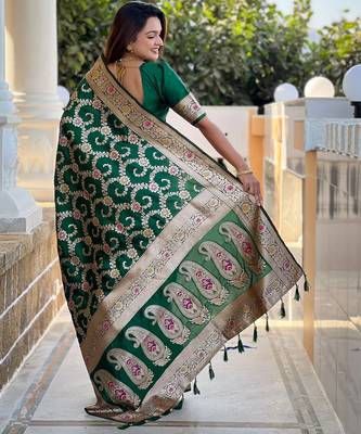 soft litchi art silk banarasi art silk jacquard saree (banarasi-6-green) 3