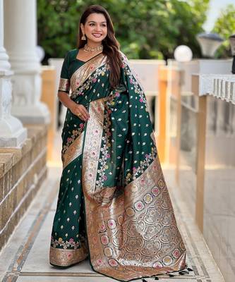 soft litchi art silk banarasi art silk jacquard saree (banarasi-7-b-green) 1