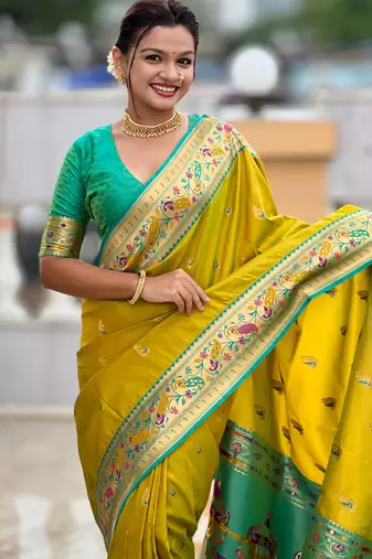 soft litchi art silk paithani jacquard saree (royal-paithani-1-parrot-green)