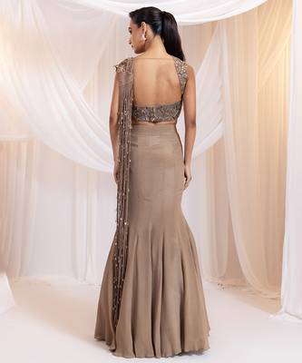 Brown embroidered silk saree 3