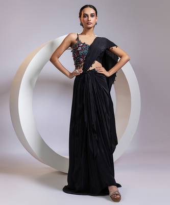 Black embroidered silk saree 4