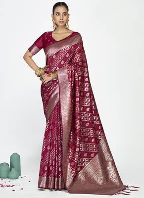 Wine magenta premium zari weaving designer art silk saree 1