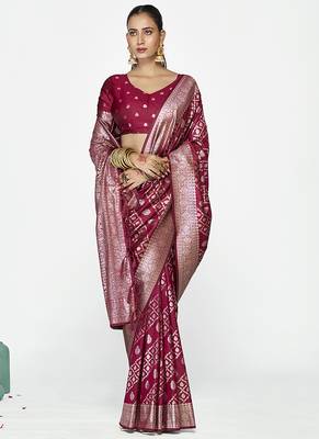 Wine magenta premium zari weaving designer art silk saree 3