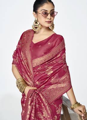 Rose pink banarasi art silk saree with antique zari border 3