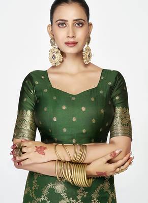 Emerald green banarasi art silk saree with rich golden zari weaving 5