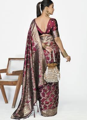Wine red banarasi art silk saree with antique golden zari work 3
