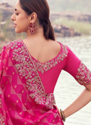 rani pink satin silk blend blend jacquard woven with embroidered border saree with blouse 3