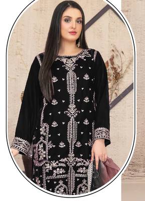 Black velvet suit with embroidery sequin  2